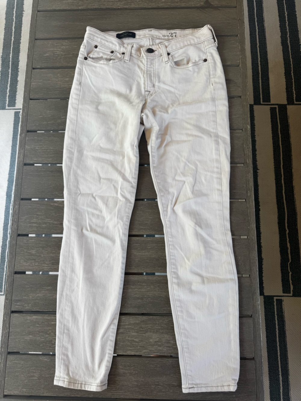 J. Crew White Slim Jeans -size 27